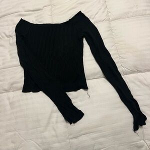 Brandy Melville Lobgsleeve